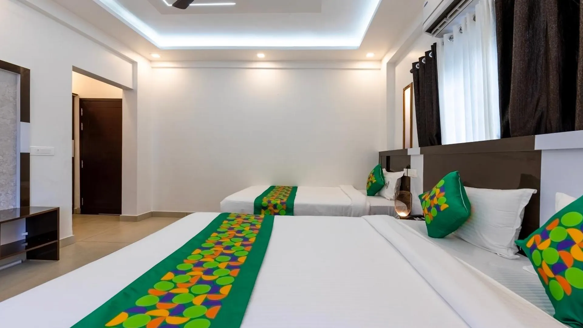 Treebo Premium Cochin Airport, 5 Min From Cochin Airport Hotel Kochi